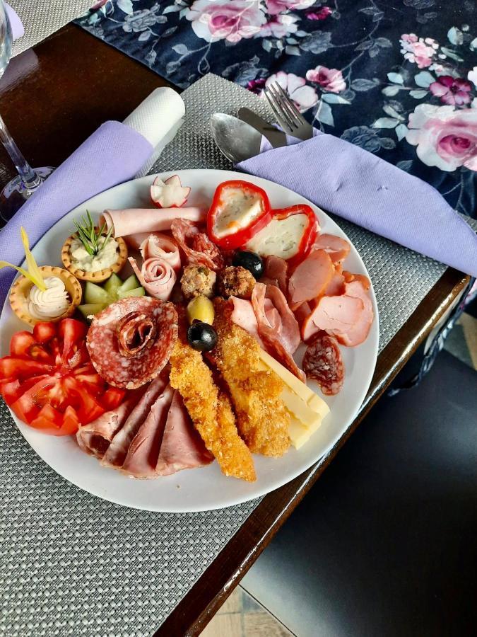 Pensiunea Vinatur Porumbacu de Sus Esterno foto