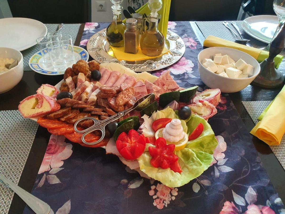 Pensiunea Vinatur Porumbacu de Sus Esterno foto