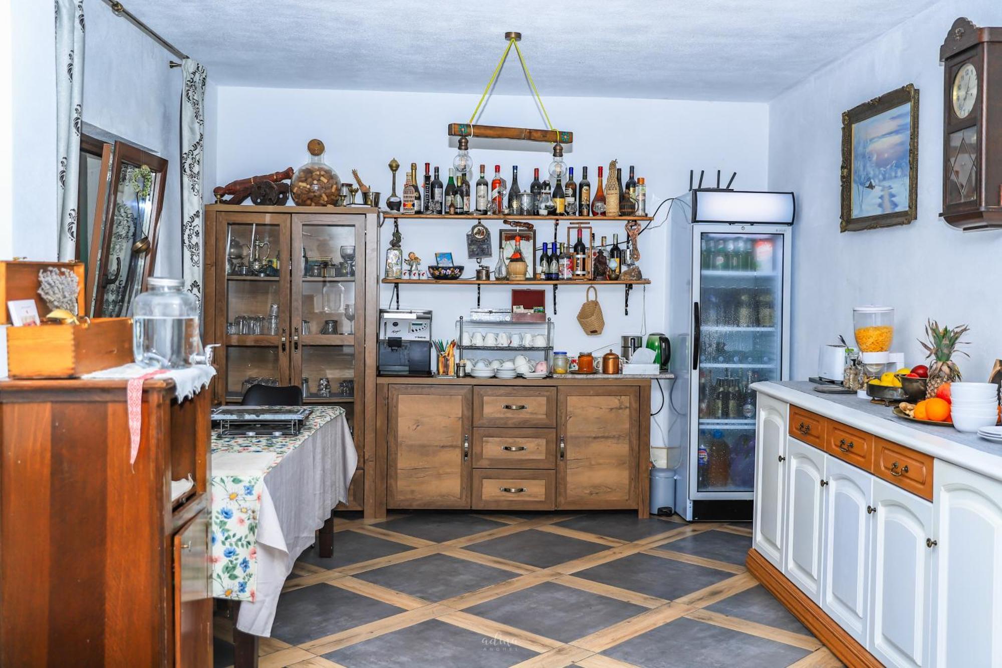 Pensiunea Vinatur Porumbacu de Sus Esterno foto