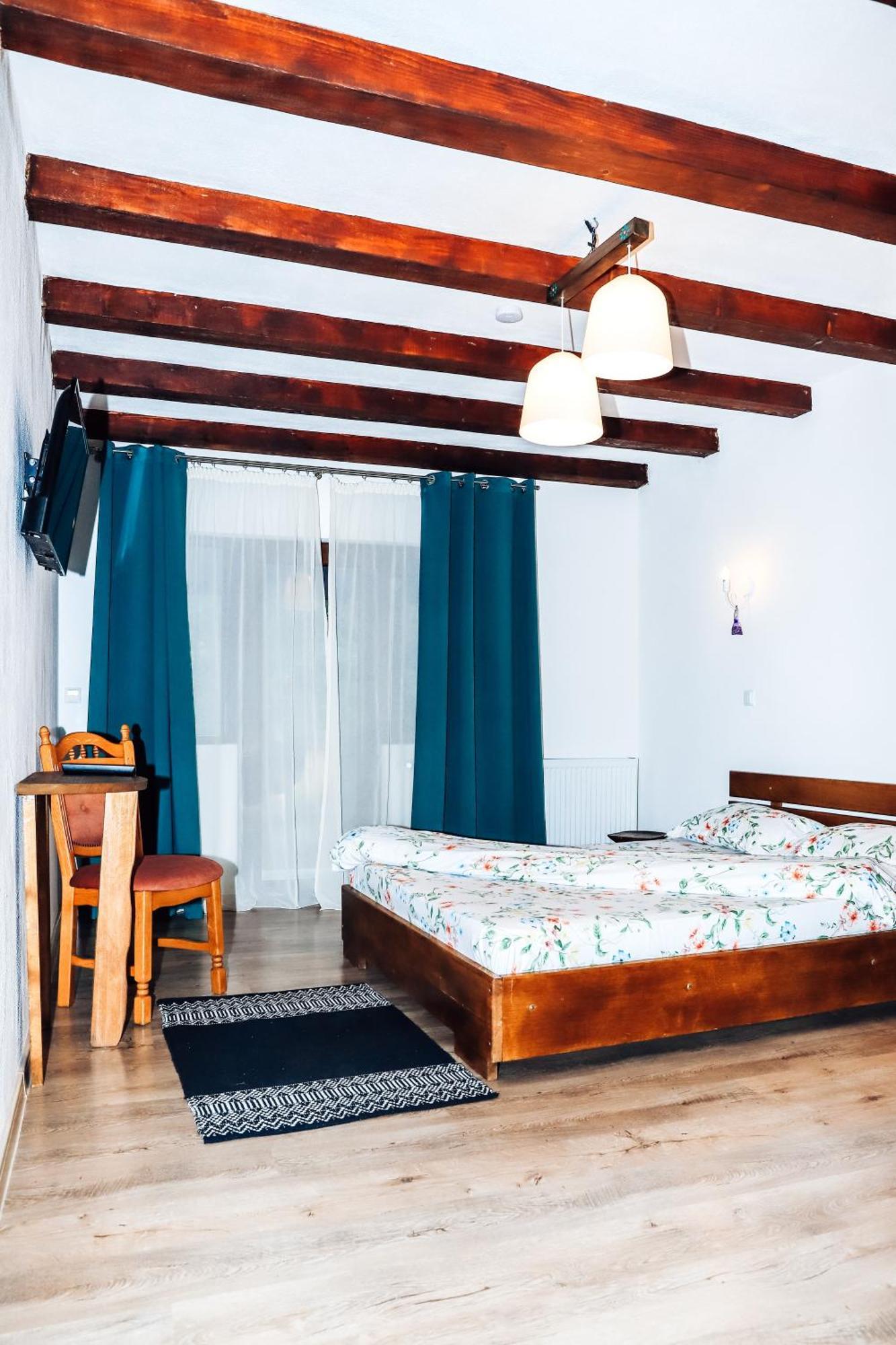 Pensiunea Vinatur Porumbacu de Sus Esterno foto