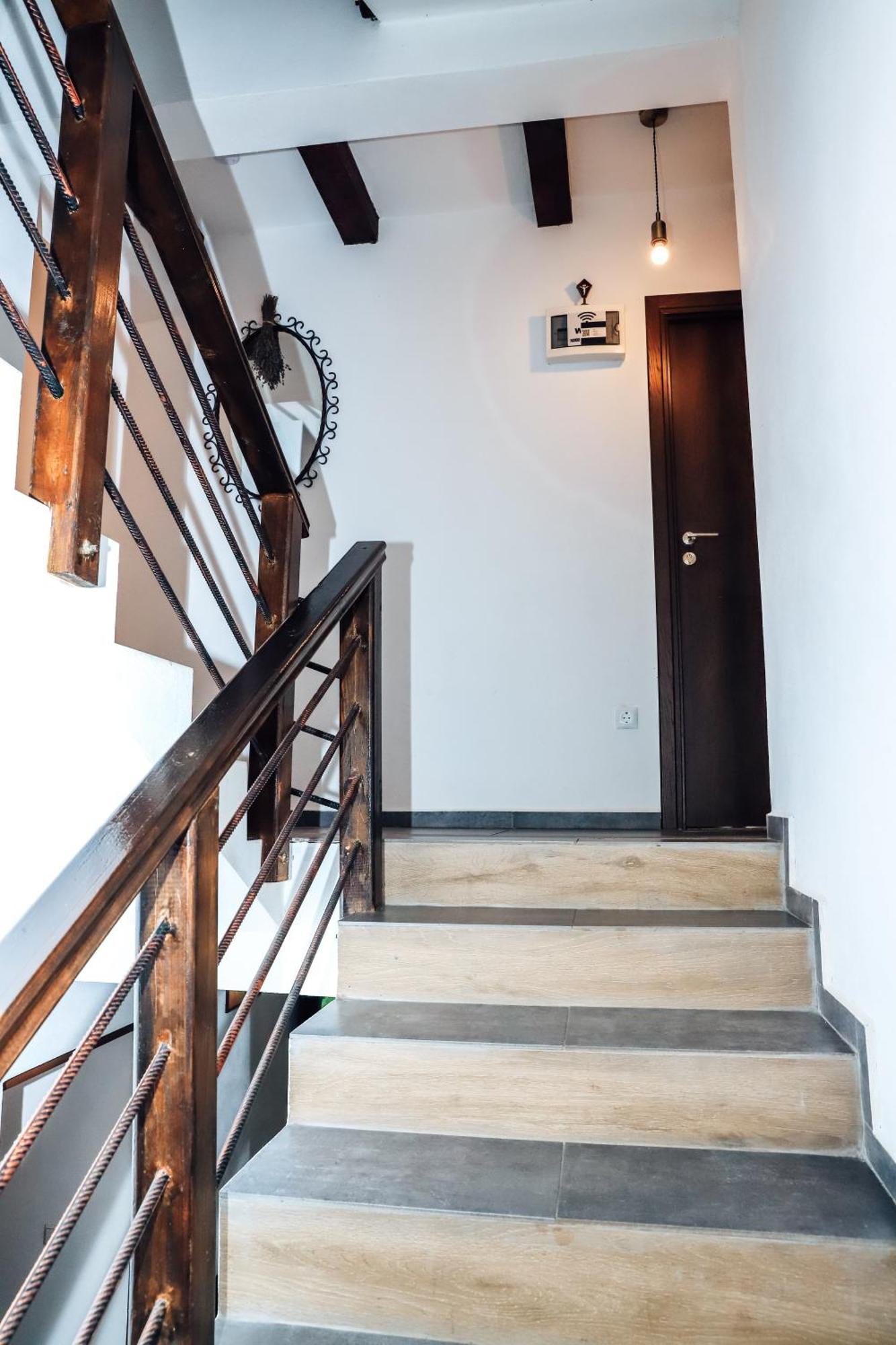 Pensiunea Vinatur Porumbacu de Sus Esterno foto